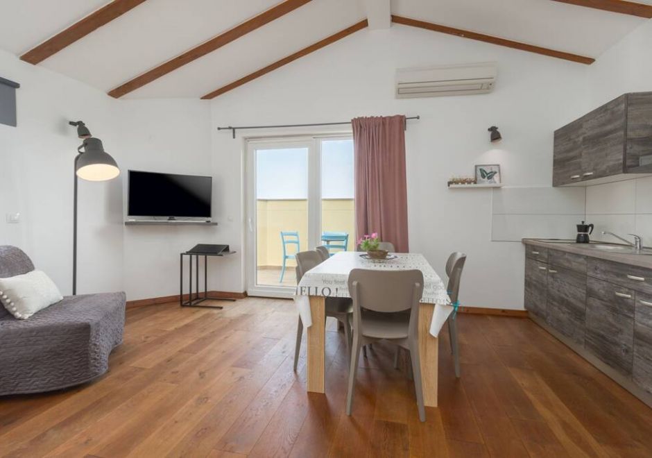 Rovinj Apartments - Comfort apartment with terrace