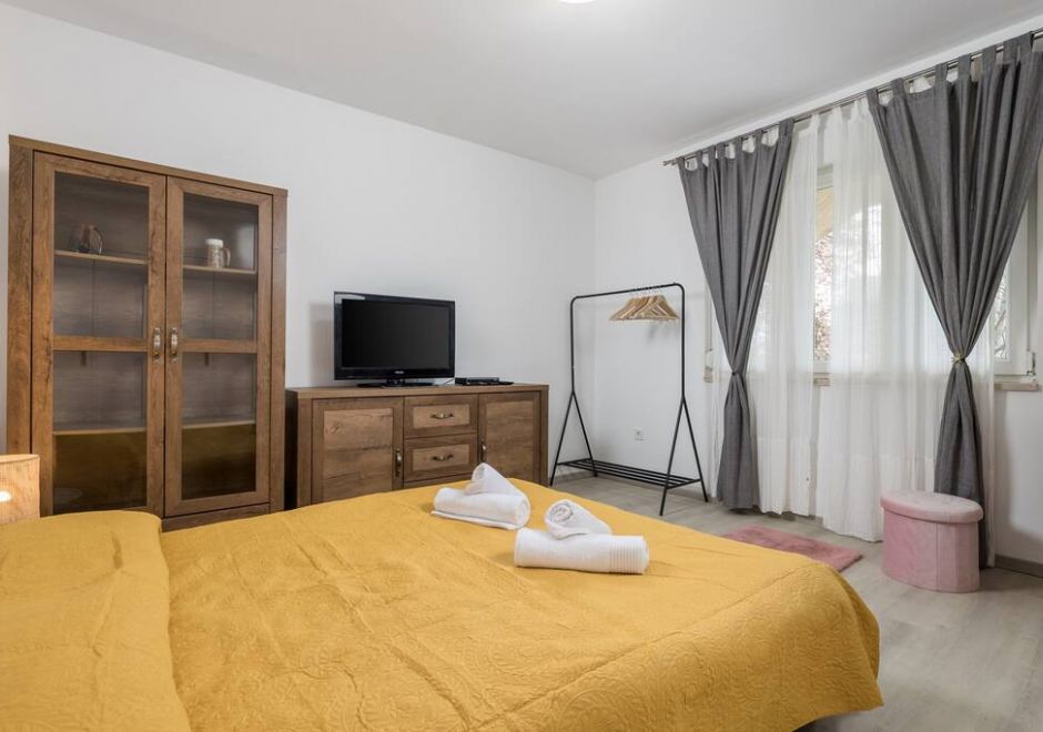 Two-bedroom apartment REA in Rovinj