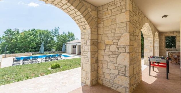 Countryside Villa - Diletta with pool and garden