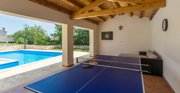 Countryside Villa - Diletta with pool and garden