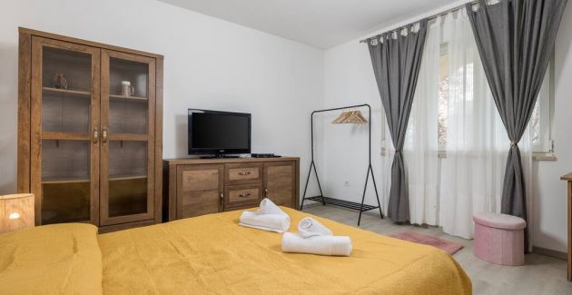 Two-bedroom apartment REA in Rovinj