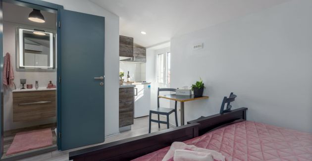 Rovinj old town stylish studio - A1 with sea view