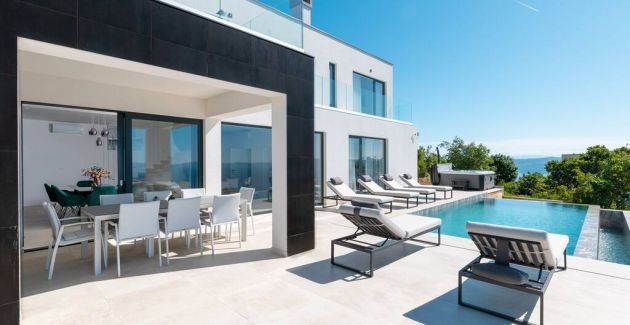 Villa Aristea with sea view, jacuzzi&infinity pool