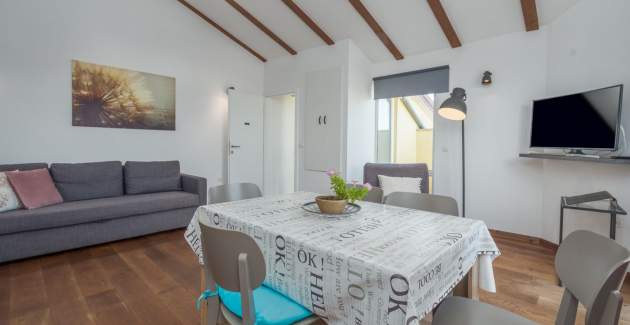 Rovinj Apartments / Comfort apartment with terrace