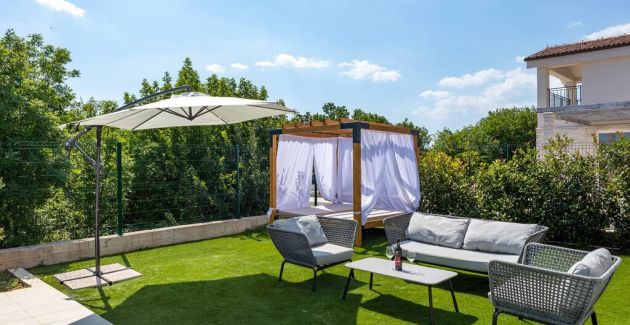 Villas Diminici / 4-Zimmer-Villa mit Meerblick 13B