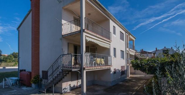 Apartments Fiorela - Comfort app with sea view