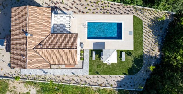 Diminici Villas / 4 bedroom villa with pool 12A