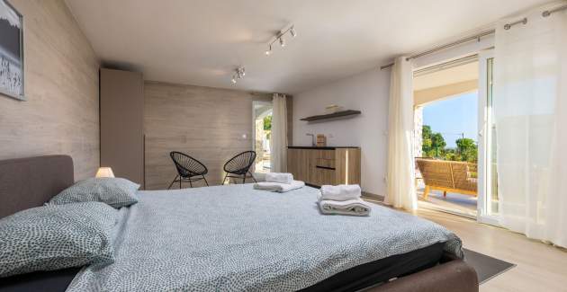 Vile Diminici / Vila s 5 spavaćih soba s bazenom i panoramskim pogledom na more 1F