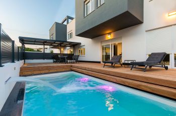 Villa Franka with pool near Medulin 