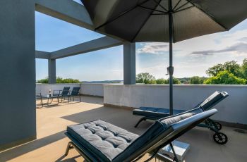 Villa Franka with pool near Medulin 