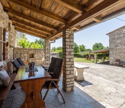 Ferienhaus Maria mit zwei Schlafzimmern im Dorf in der Nähe von Rovinj