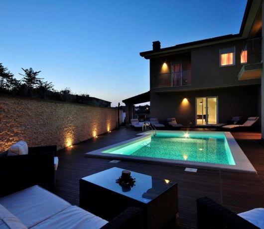 Villa Luna with heated pool and BBQ near Rovinj