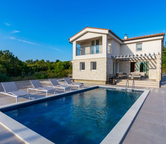 Diminici Villas / 4 bedroom villa with pool 12A