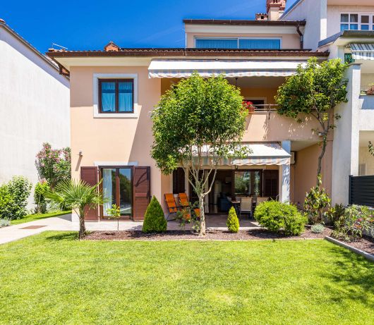 Olea Magica / 2B Apt Buza with garden
