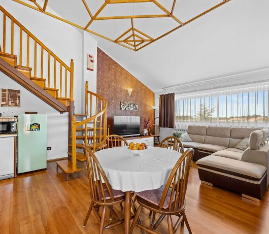 Olea Magica / 2B Apt Bianchera with terrace