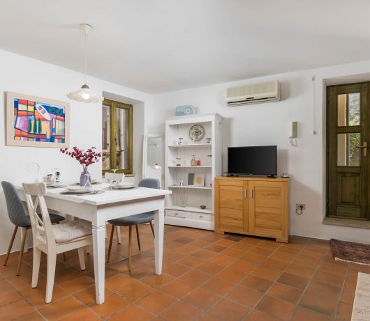 Apartment Dei Fiori 1