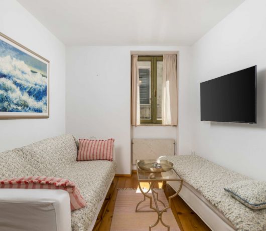 Apartment Dei Fiori 2