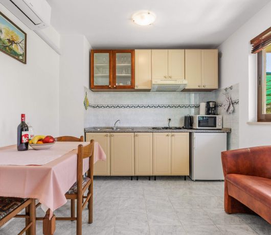 Koreni A1 one bedroom apartment in Rovinj