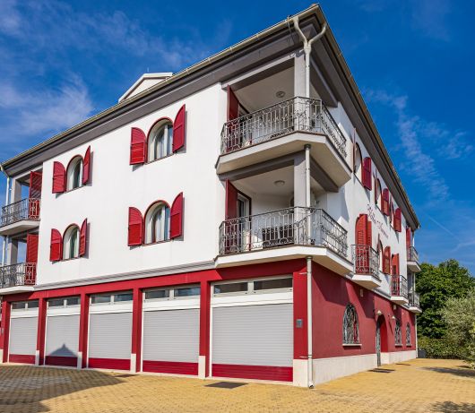 One-bedroom apartment with balcony at Villa Armin