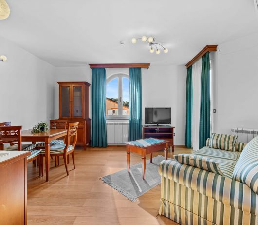 One-bedroom apartment with balcony at Villa Armin