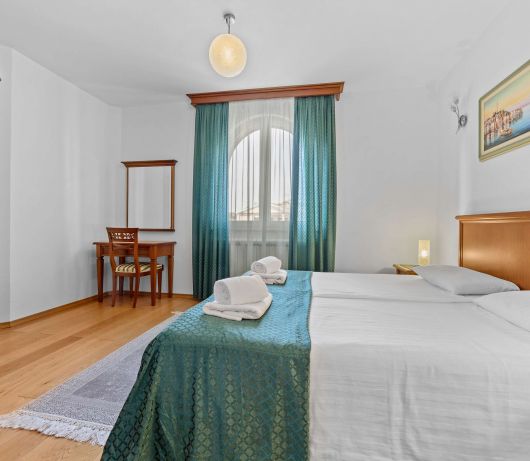 One-bedroom apartment with balcony at Villa Armin