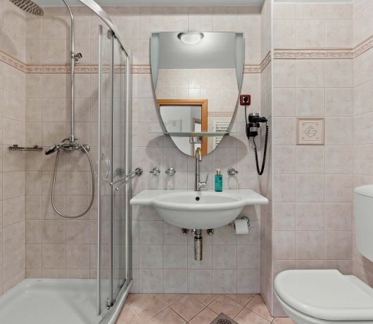 Two-bedrooms apartment with balcony at Villa Armin