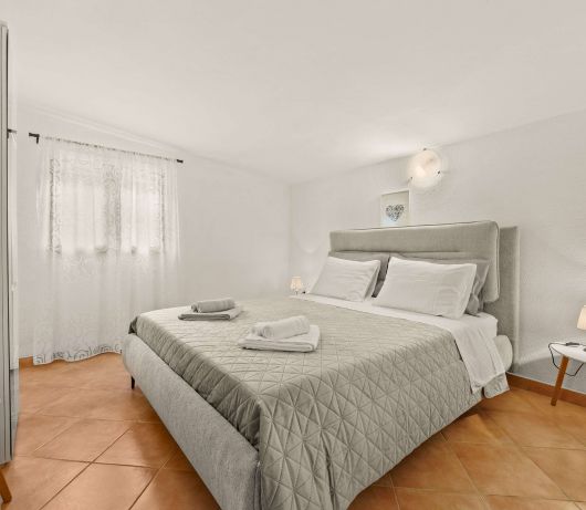 Holiday House Leo