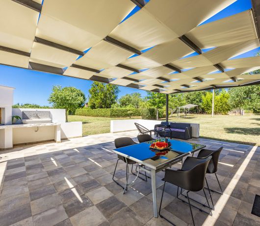 Holiday House Leo