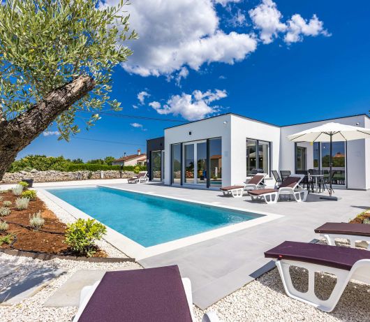 Villa Magdalena with private pool