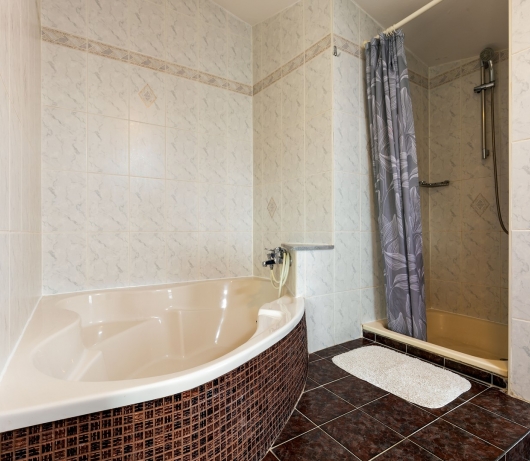 Apartments Kristina / Comfort Two-Bedroom apartment with terrace and parking