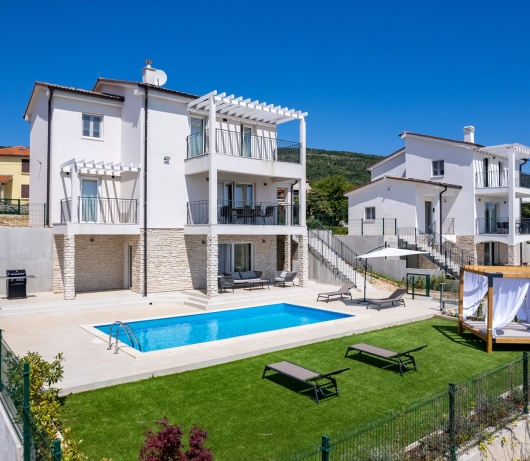 Diminici Villas / 5 bedroom villa with pool and panoramic sea view 2F
