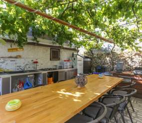 EventHouse / Two-bedroom apartment with balcony and BBQ area A2