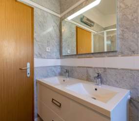 EventHouse / Apartment mit 2 Schlafzimmern, Balkon und Grillplatz A3