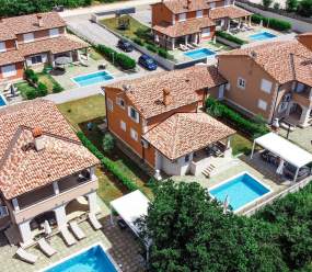 Villas resort in Pula / Luxury villa with private pool 13K