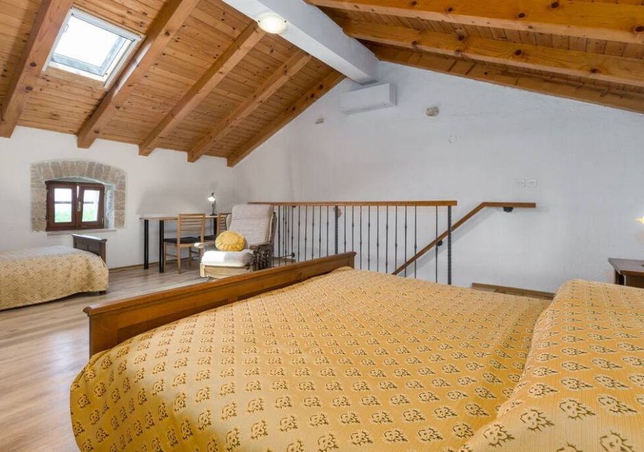 Ferienhaus Maria mit zwei Schlafzimmern im Dorf in der Nähe von Rovinj