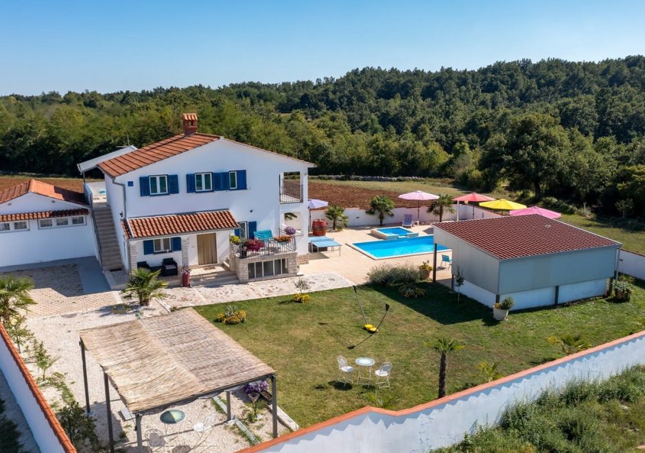 Holiday house in Istria with pool and hydromassage