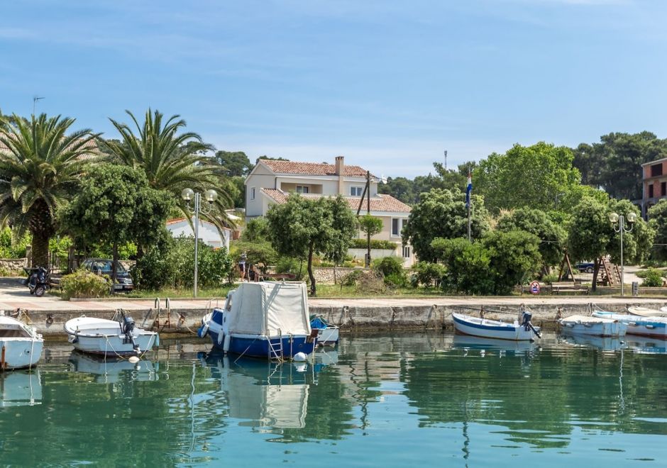 Beachfront Holiday House Kaliope