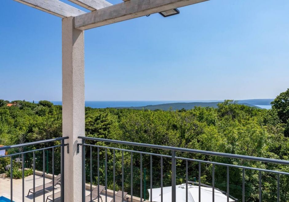 Diminici Villas / 4 bedroom villa with sea view 13B