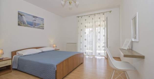 Apartman Doris / Trosoban app sa vrtom, roštiljem i terasom