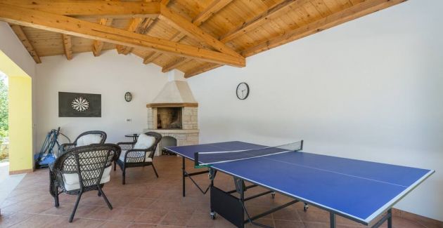 Countryside Villa - Violetta with pool and garden