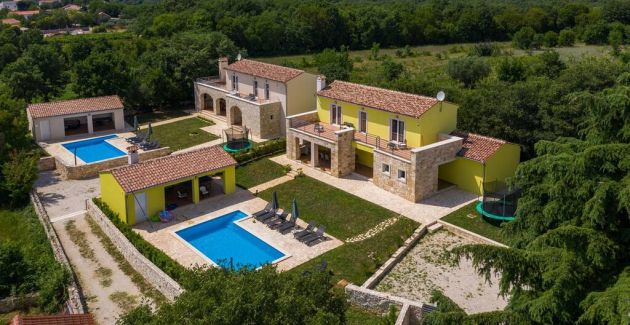 Countryside Villa - Diletta with pool and garden