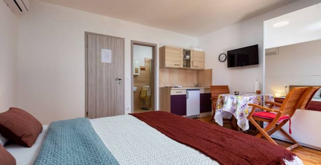 Rovinj City Studio - A1 with balcony for couples