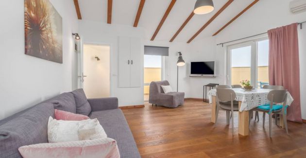 Rovinj Apartments - Comfort apartment with terrace