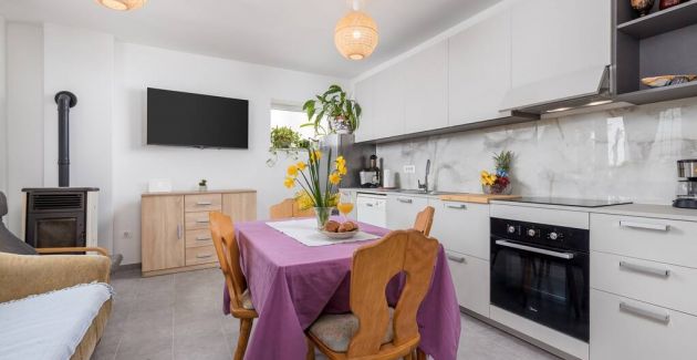 Two-bedroom apartment REA in Rovinj