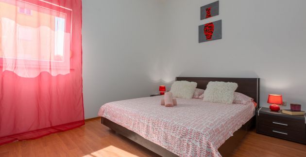 Comfortable 2-bedroom apartment Bruno with terrace