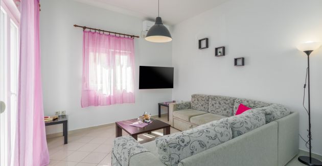 Comfortable 2-bedroom apartment Bruno with terrace