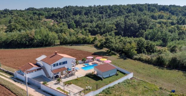 Holiday house in Istria with pool and hydromassage