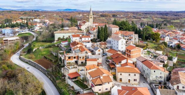 Holiday house in Istria with pool and hydromassage