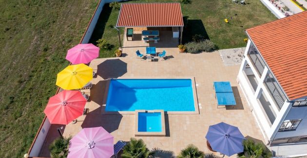 Holiday house in Istria with pool and hydromassage