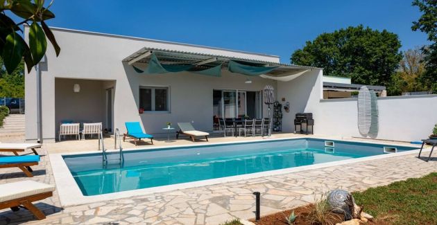 Holiday House with pool near Rovinj